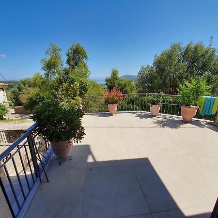 George'S Apartment Lefkada City Exterior photo