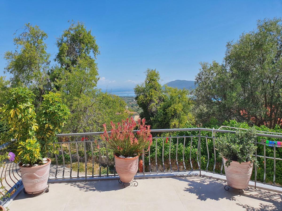 George'S Apartment Lefkada City Exterior photo